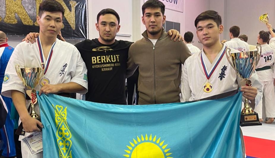 Благодаря поддержке АБИК казахстанские каратисты завоевали медали на турнире в Москве